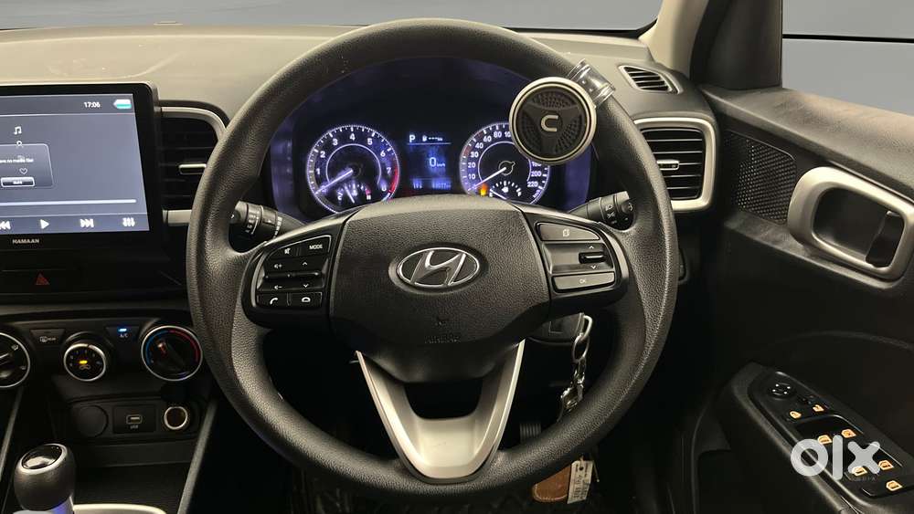 Hyundai Venue S Turbo Dct, 2019, Petrol