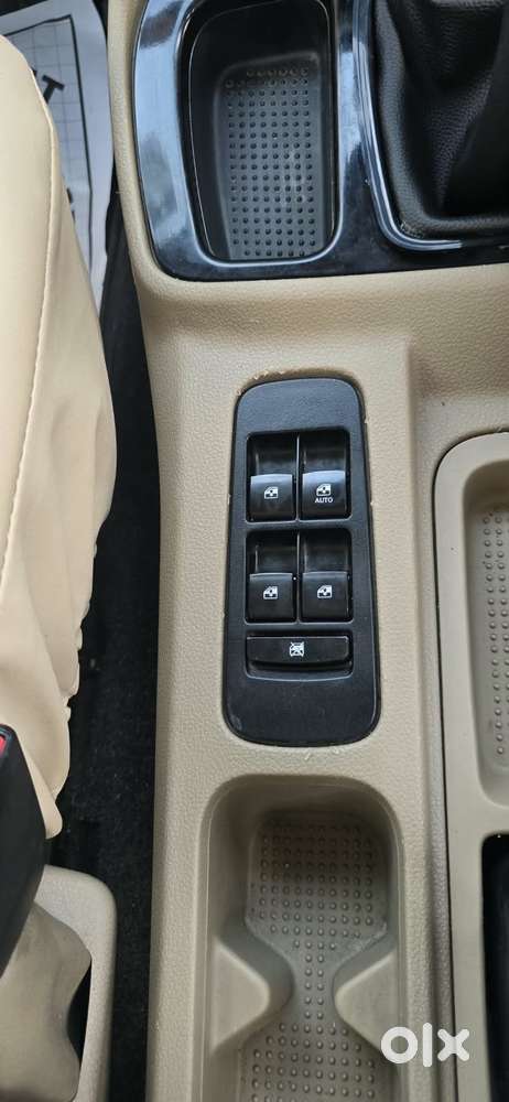 Mahindra Tuv 300 Mhawk100 T8, 2017, Diesel