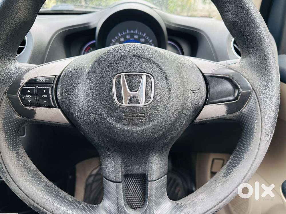 Honda Brio Vx Mt, 2015, Petrol