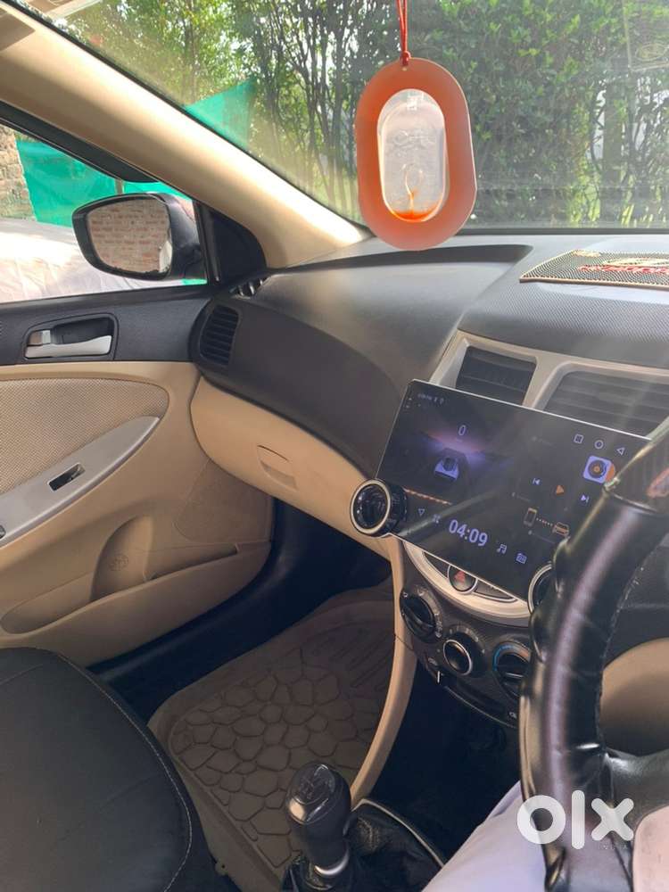 Hyundai Fluidic Verna 2013 Dl Registered Kashmiri Owner Noc Jk01 Issue