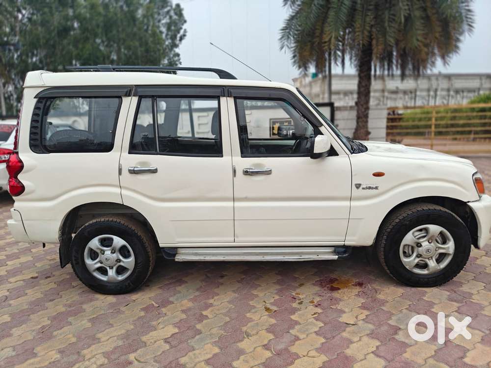 Mahindra Scorpio Lx, 2012, Diesel