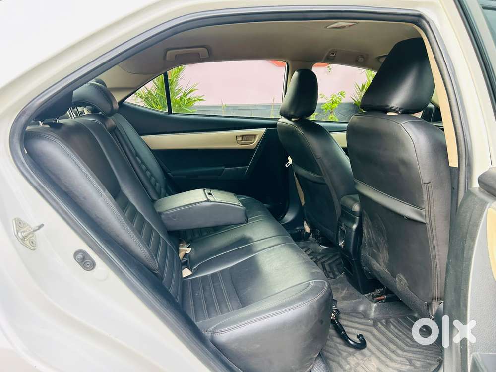 Toyota Corolla Altis 1.8 J, 2014, Diesel