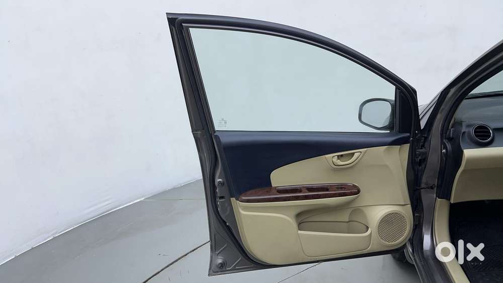 Honda Mobilio V I-vtec, 2014, Petrol
