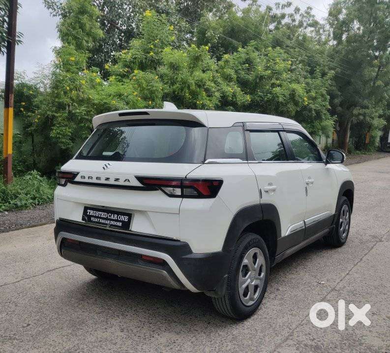Maruti Suzuki Brezza 1.5 Vxi Smart Hybrid, 2024, Petrol