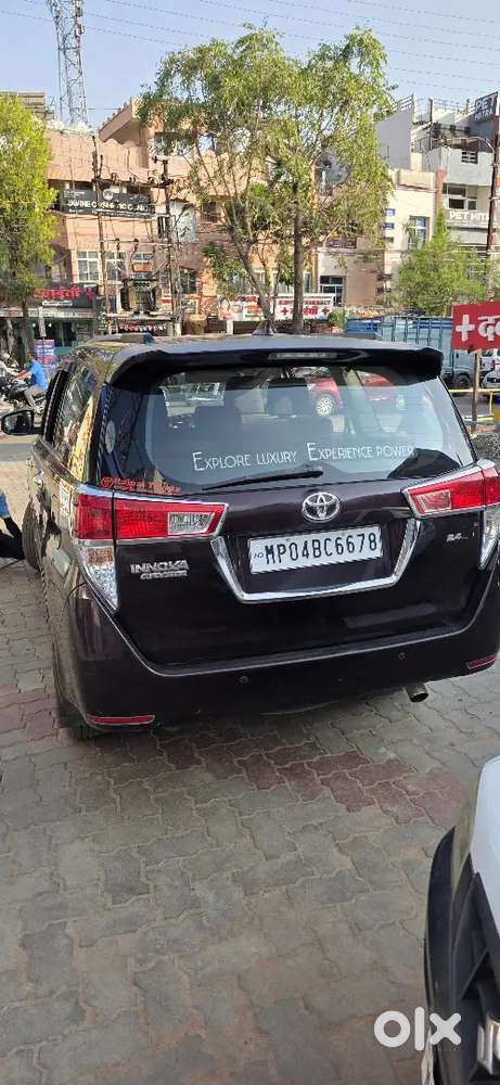 Toyota Innova Crysta 2019 Diesel Well Maintained