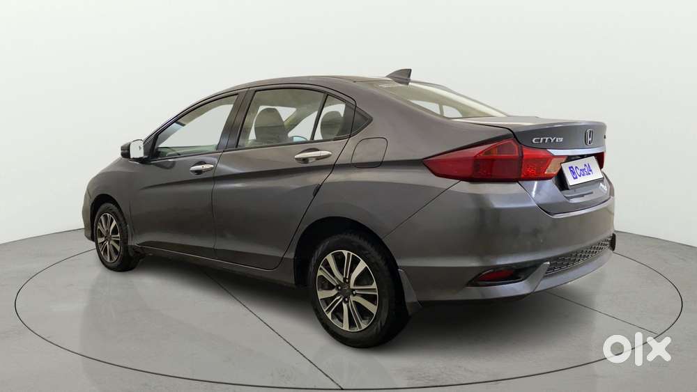 Honda City I-vtec V, 2018, Petrol