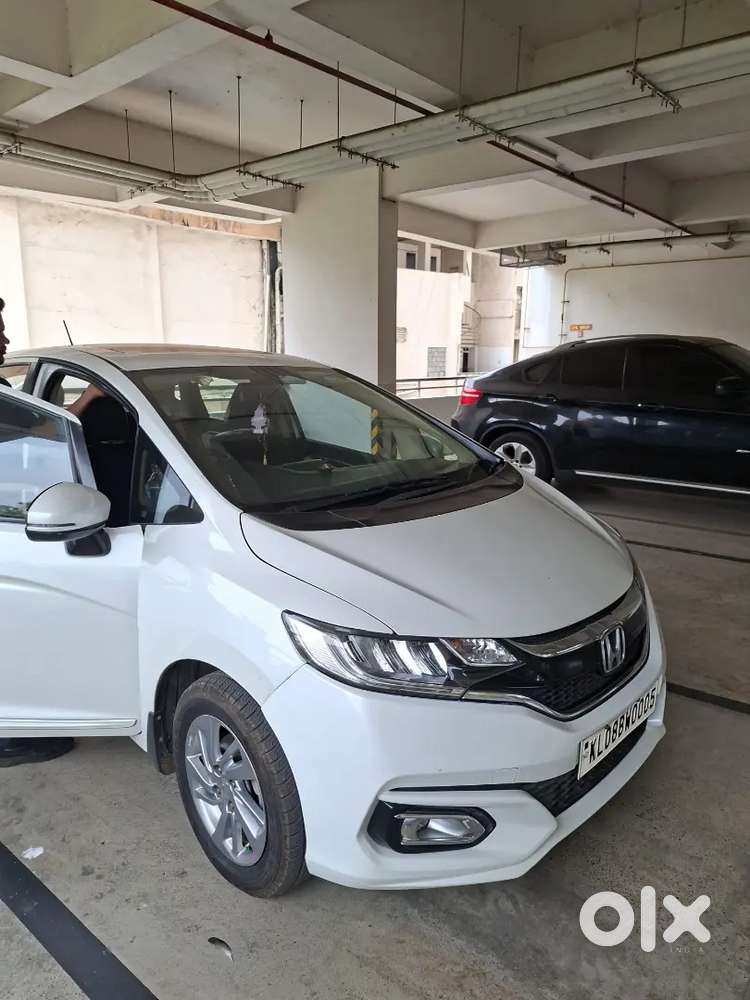 Brand New Condition Top End Automatic Jazz
