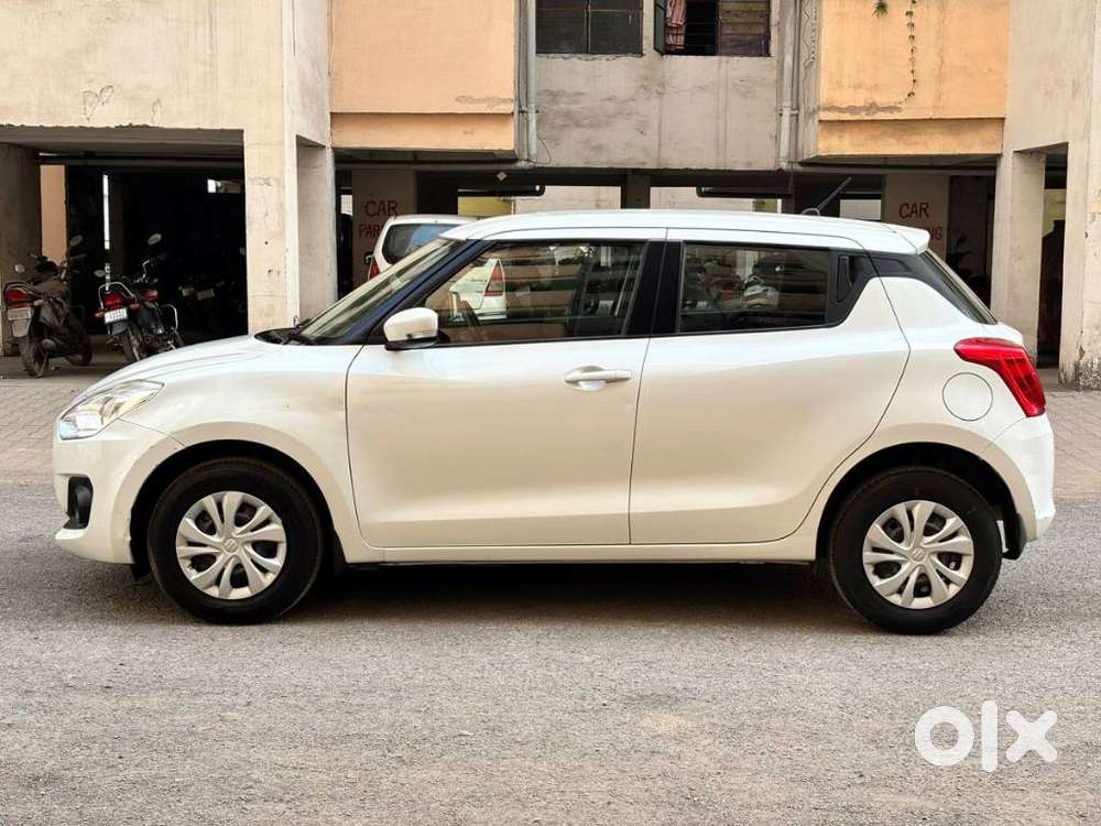 Maruti Suzuki Swift 1.2 Vxi (o), 2022, Petrol