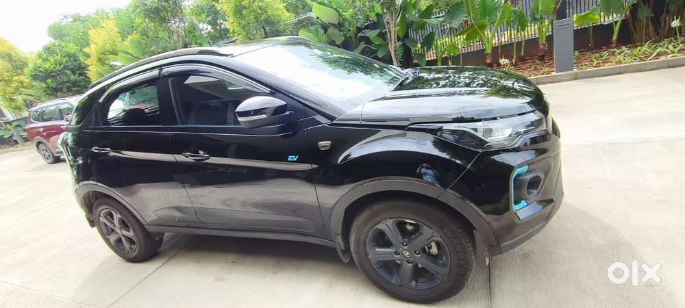Tata Nexon Ev Xz Plus Lux Dark Edition, 2022, Electric