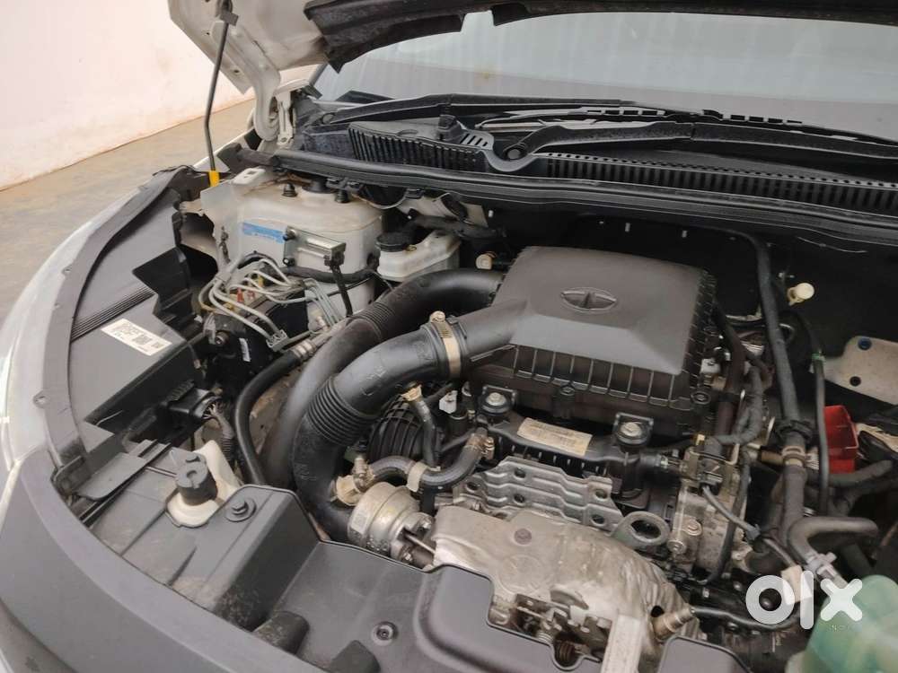 Tata Nexon 1.2 Revotron Xz Plus Dual Tone, 2021, Petrol