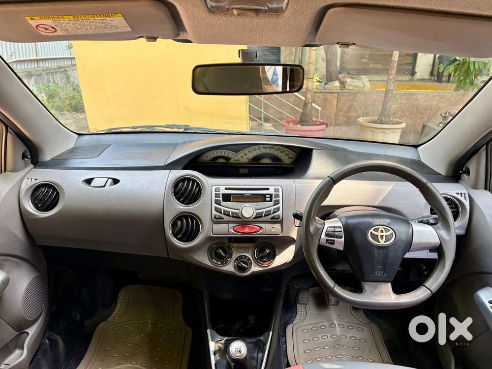 Toyota Etios 2010-2012 Vx, 2011, Petrol