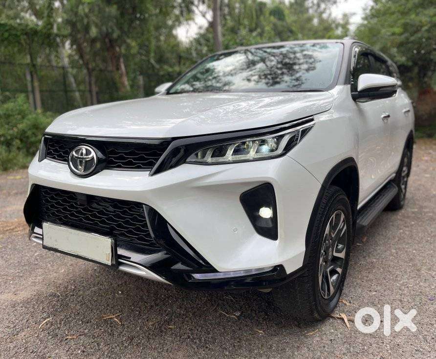 Toyota Fortuner Legender 4x2 At 2.8, 2025, Diesel