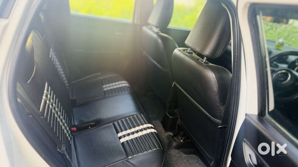 Maruti Suzuki Swift 1.2 Vxi (o), 2020, Petrol