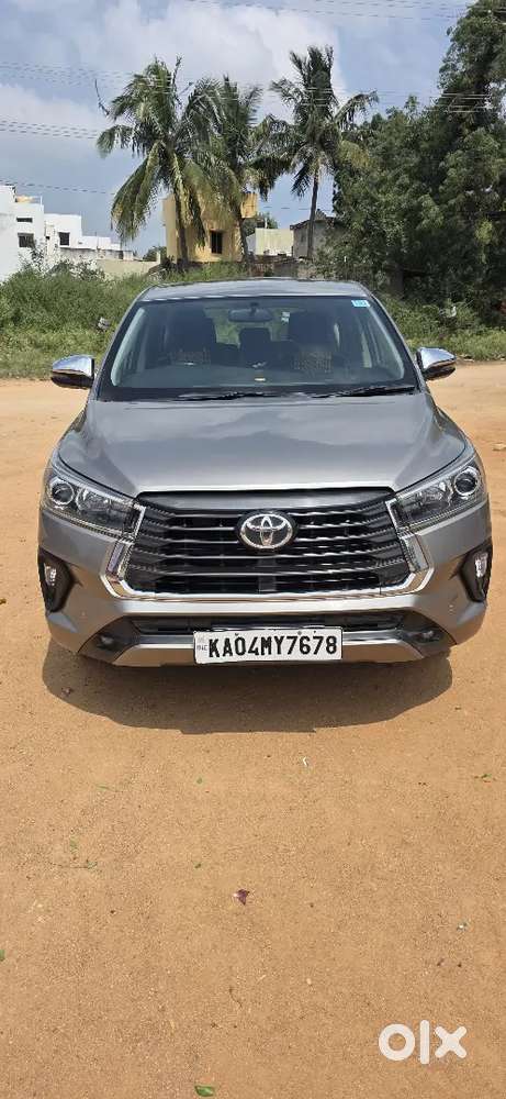 Toyota Innova Crysta 2021 Diesel 120000 Km Driven