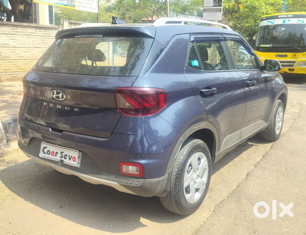 Hyundai Venue 1.2 S Plus, 2020, Petrol