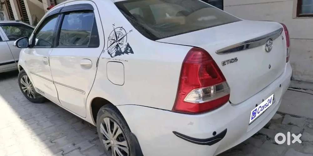 Toyota Etios 2013 Petrol Well Maintained