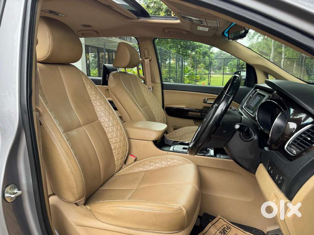 Kia Carnival Limousine Plus 7 Str, 2022, Diesel