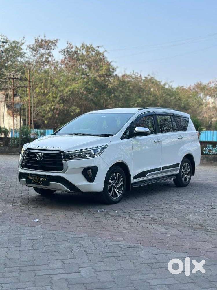 Toyota Innova Crysta [2020-ongoing] 2.4 Gx At 7 Str, 2021, Diesel