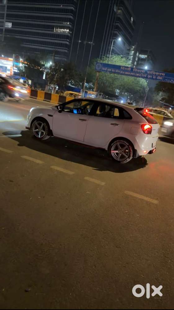 Maruti Baleno Sigma 2015