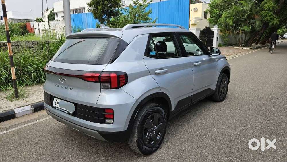 Hyundai Venue 1.2 S (o), 2023, Petrol