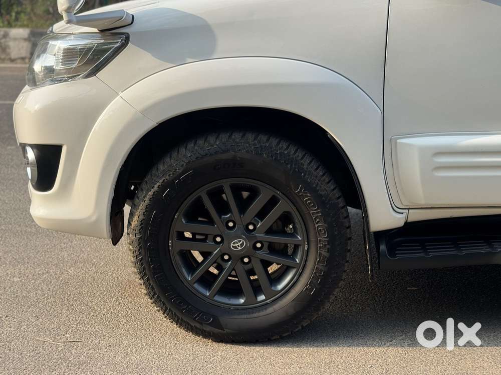 Toyota Fortuner 4x2 At, 2015, Diesel