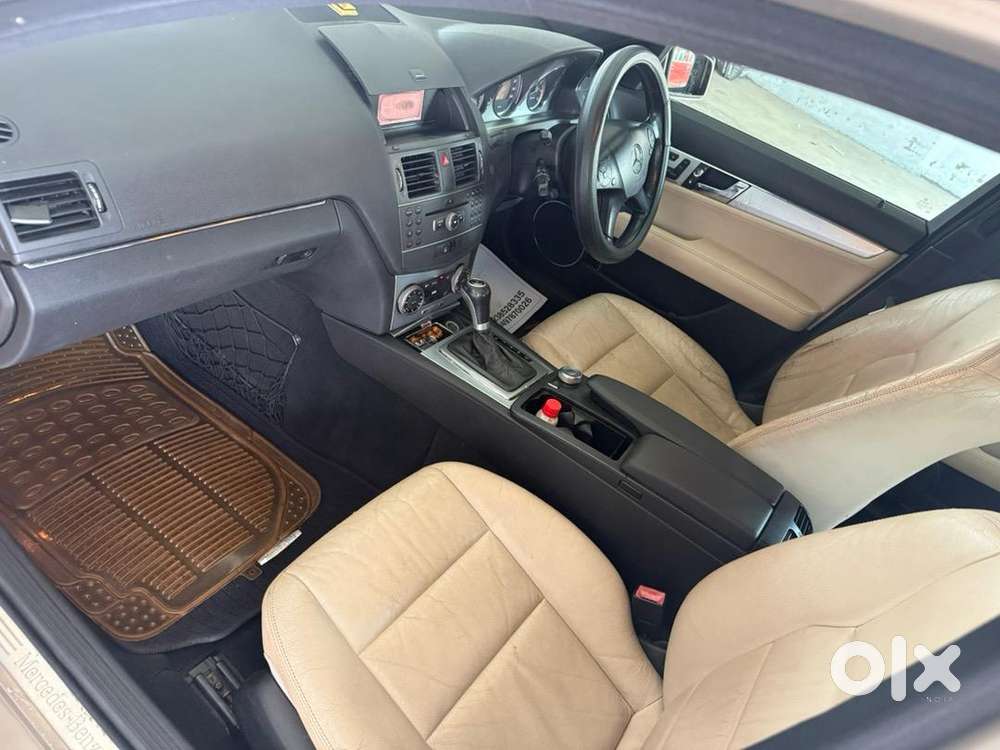 Mercedes-benz C-class 2011 Petrol Well Maintained