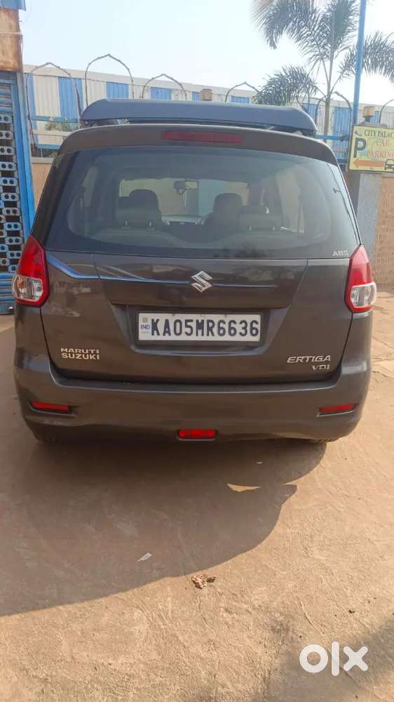 Maruti Suzuki Ertiga 2015 Diesel 210000 Km Driven