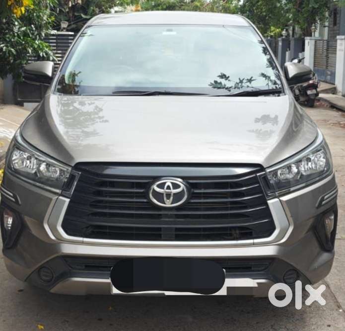 Toyota Innova Crysta 2.4 G Mt, 2022, Diesel