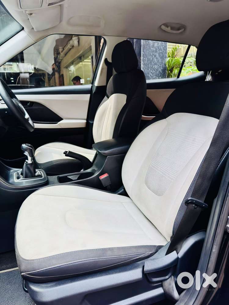 Hyundai Creta 1.5 Ex Petrol, 2022, Petrol