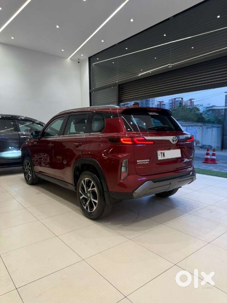 Toyota Urban Cruiser Hyryder 1.5 V Hybrid, 2022, Petrol