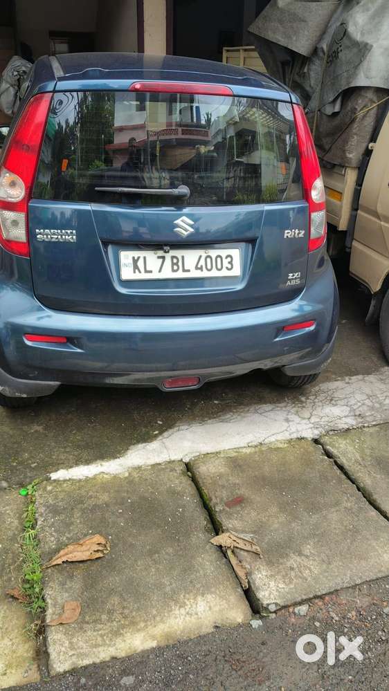 Maruti Suzuki Ritz Zxi Abs, 2009, Petrol