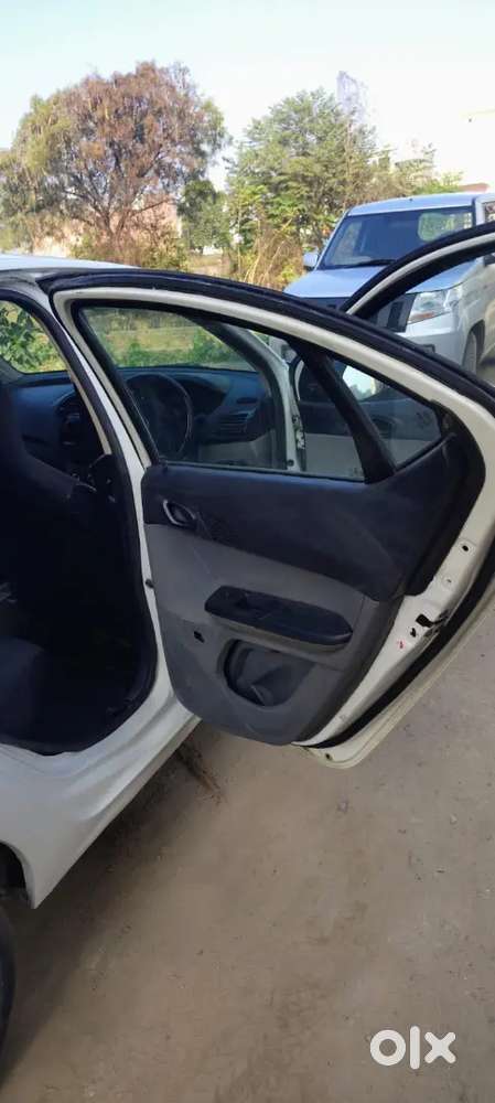Tata Tigor 2018 Diesel 82000 Km Driven