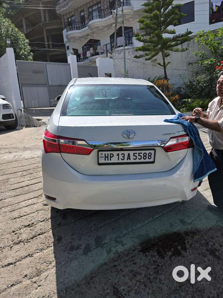 Toyota Corolla Altis 2016 Petrol Well Maintained
