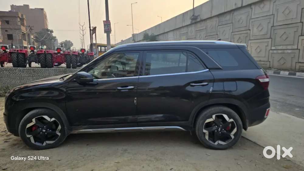 Hyundai Alcazar 2021 Diesel Well Maintained