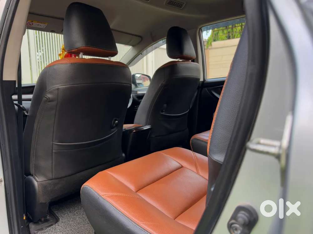Toyota Innova Crysta [2020-ongoing] 2.7 Gx At 7 Str, 2021, Petrol