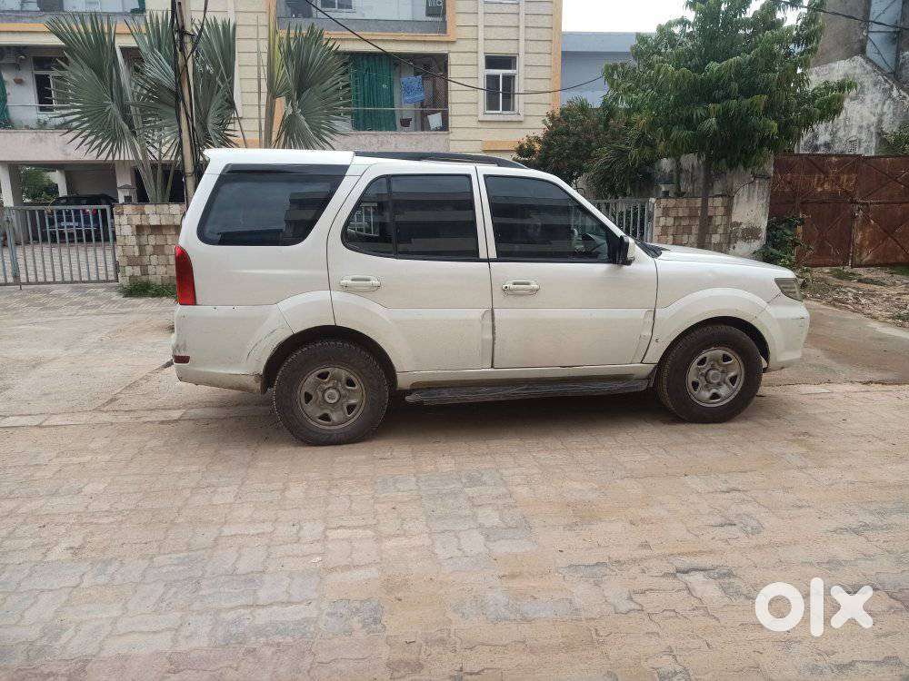 Tata Safari Storme Ex, 2015, Diesel