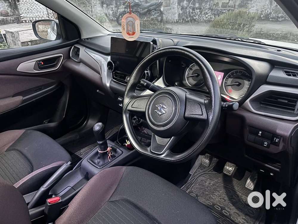 Maruti Suzuki Fronx 2024 Petrol 29000 Km Driven