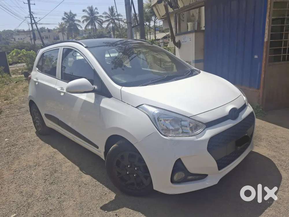 Hyundai Grand I10 1.2 Sportz
(dual Tone)