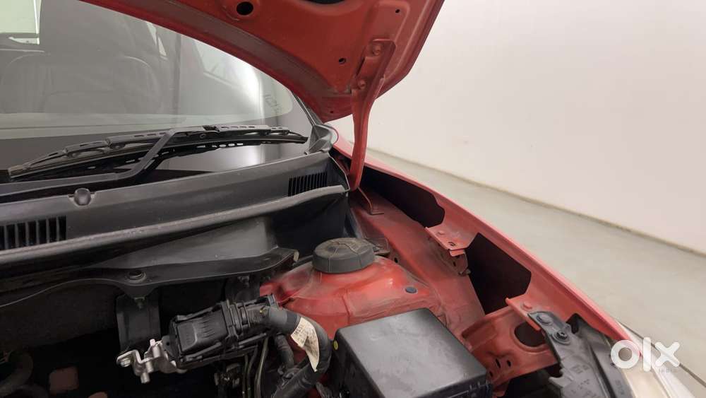 Maruti Suzuki Swift Amt Zxi, 2022, Petrol