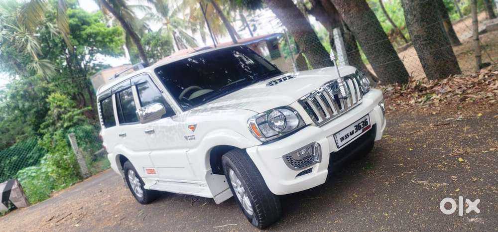 Mahindra Scorpio Vlx Airbags Bs Iii, 2013