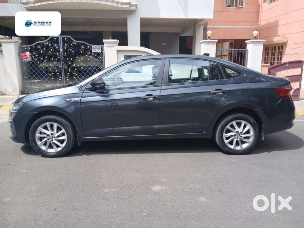 Skoda Slavia Ambition 1.0l Tsi At, 2022, Petrol