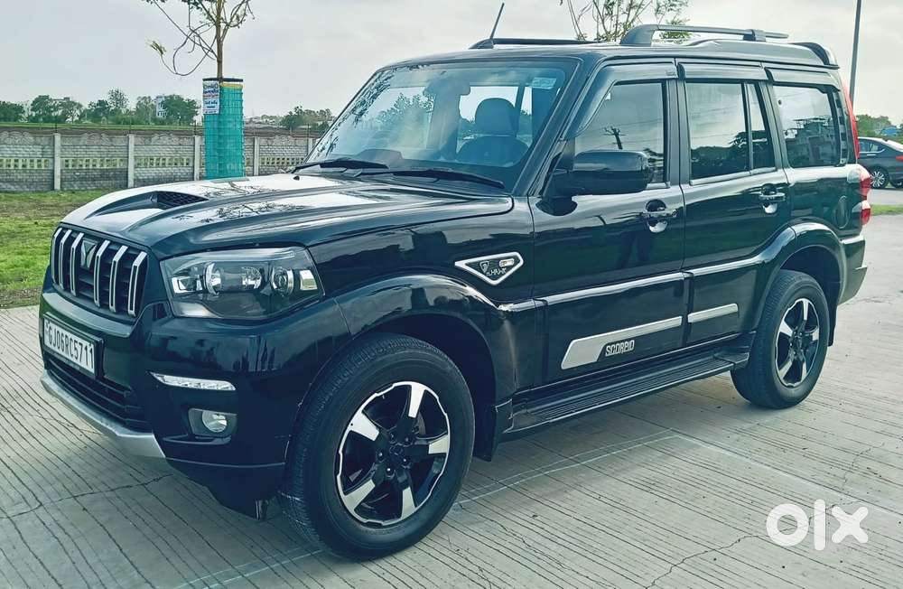 Mahindra Scorpio S11 Mt 7s, 2025, Diesel