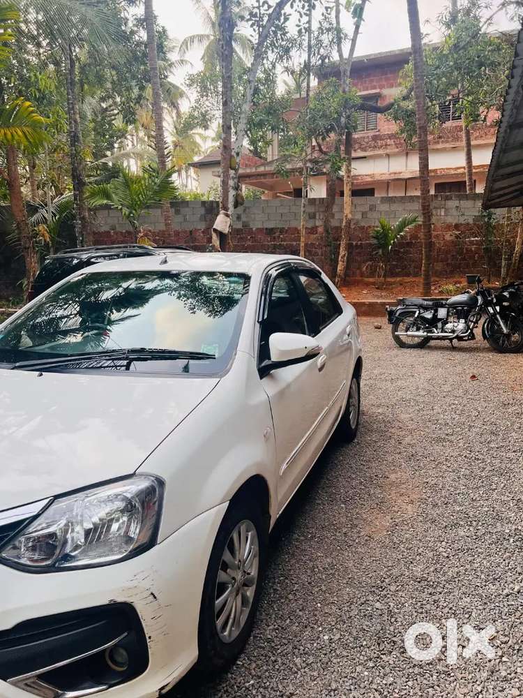 Toyota Etios 2011 Diesel 120000 Km Driven
