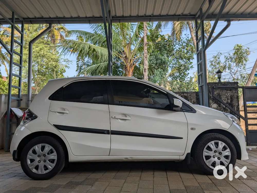 Honda Brio 2012 Petrol Well Maintained