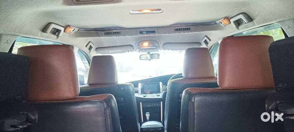 Toyota Innova Crysta 2.8 Zx At, 2017, Diesel