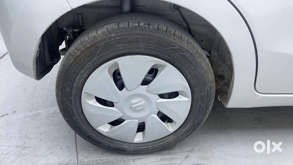 Maruti Suzuki Celerio Zxi Optional Amt, 2017, Petrol