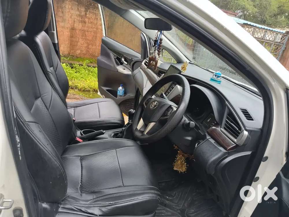 Toyota Innova Crysta Diesel 2016