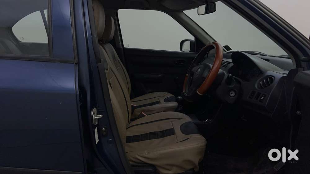 Maruti Suzuki Swift Dzire 1.2 Lxi Bsiv, 2012, Petrol