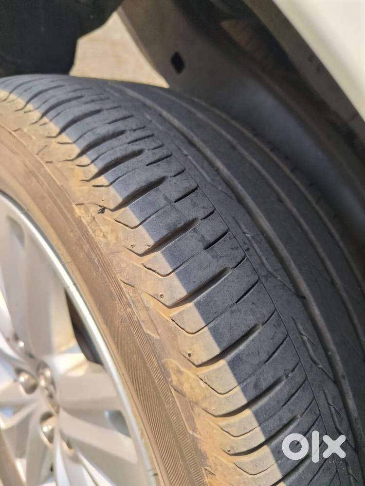 Toyota Innova Crysta 2.7 Zx At, 2019, Diesel