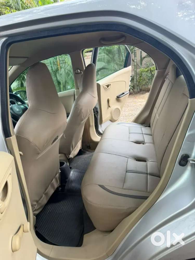 Honda Brio 2013 Variant